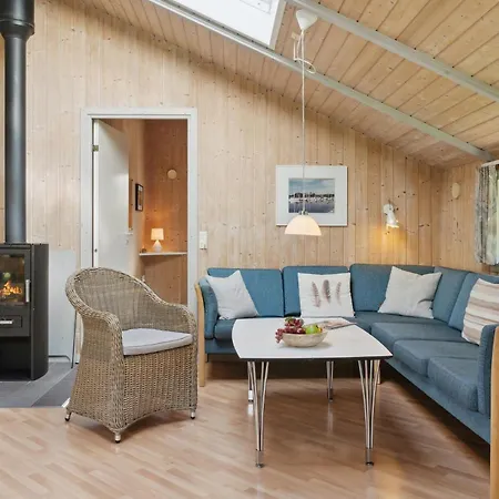 4 Bedroom Cozy Home In Nysted Дом отдыха Nysted